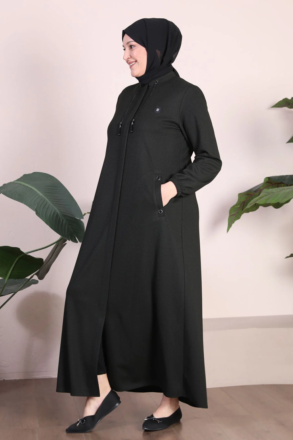 Buyuk Beden Uzun Kislik Tam Boy Kadin Pardesu