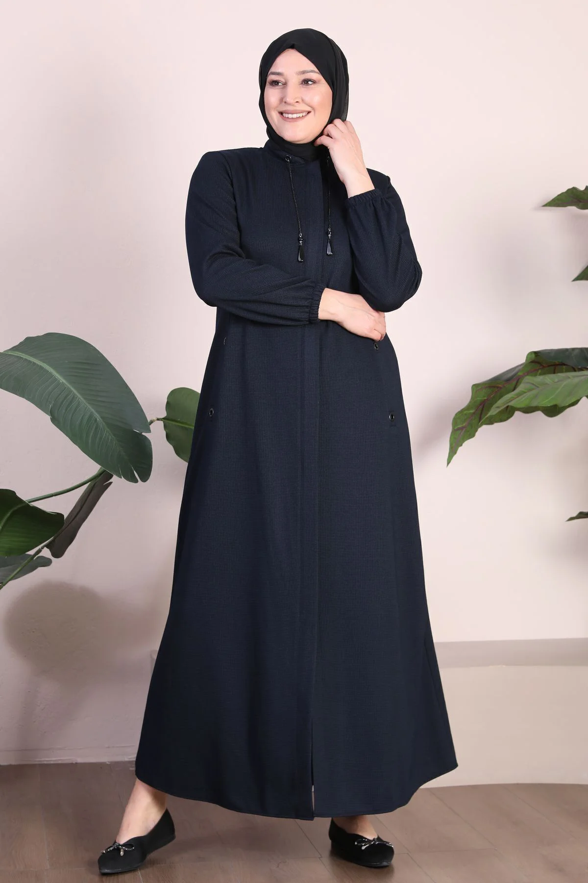 Buyuk Beden Uzun Kislik Tam Boy Kadin Pardesu