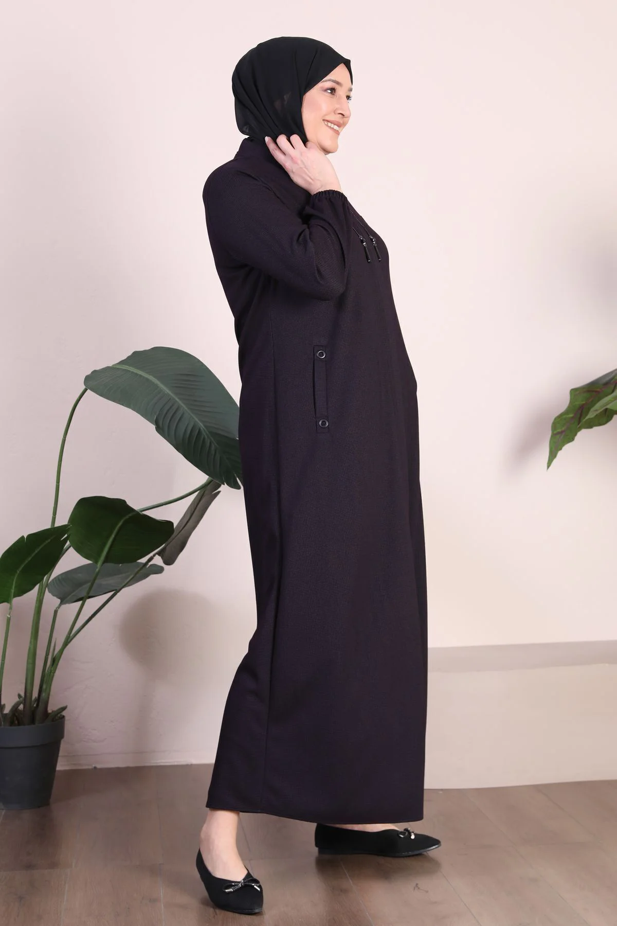 Buyuk Beden Uzun Kislik Tam Boy Kadin Pardesu