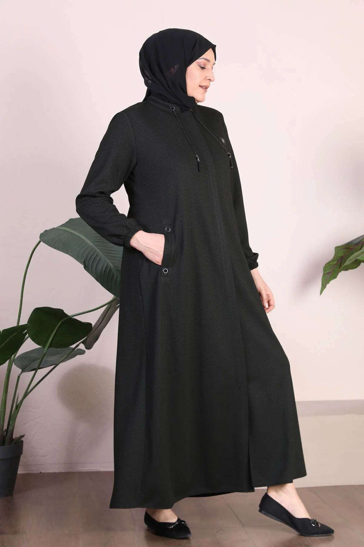 Buyuk Beden Uzun Kislik Tam Boy Kadin Pardesu