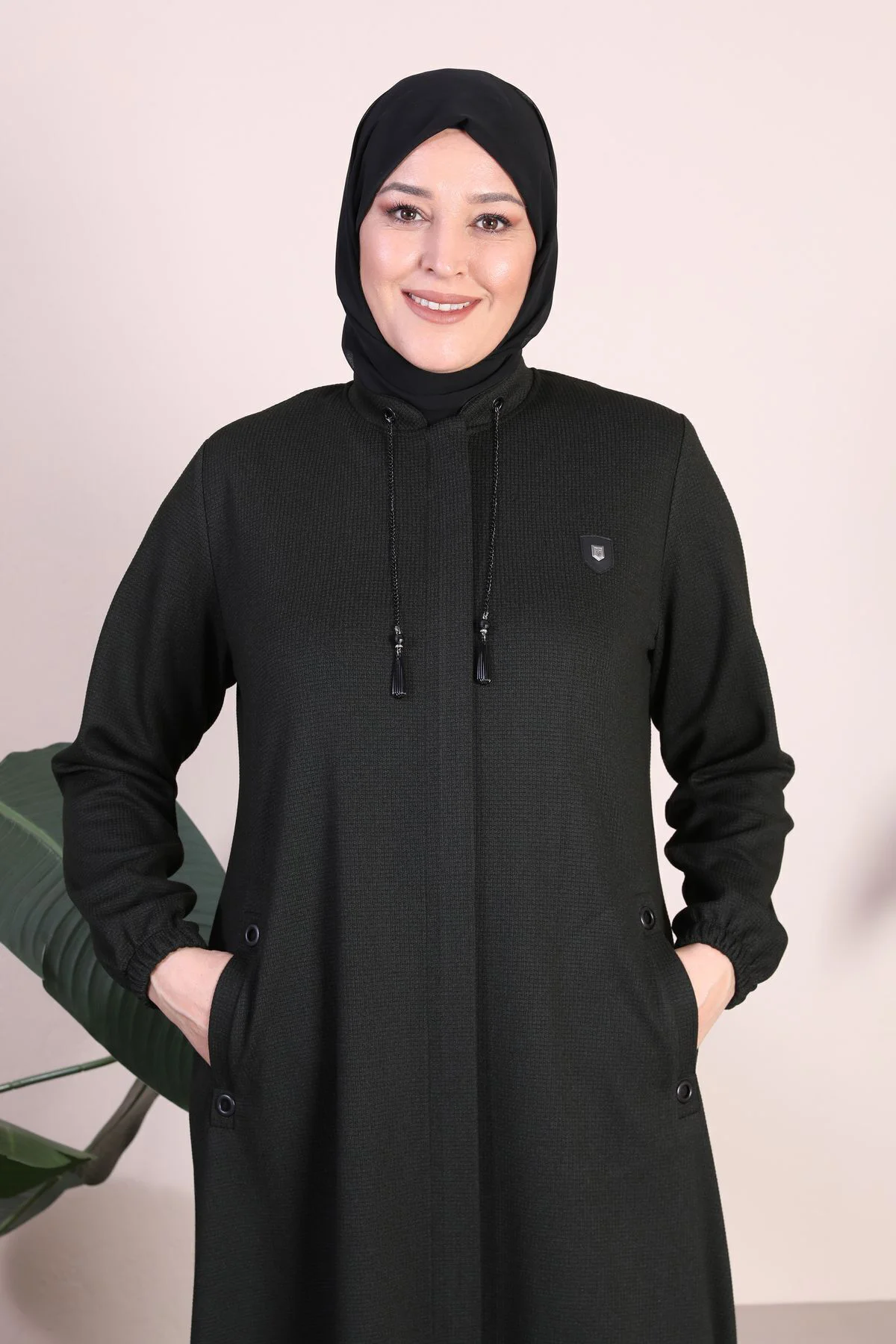 Buyuk Beden Uzun Kislik Tam Boy Kadin Pardesu