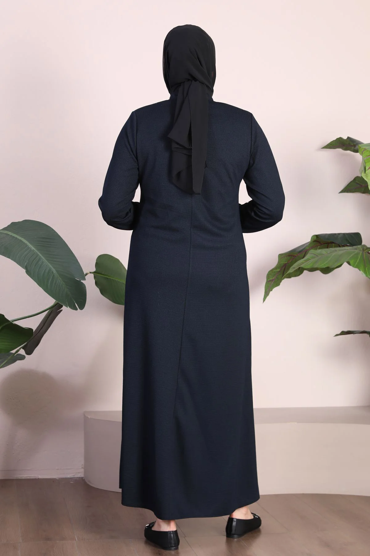 Buyuk Beden Uzun Kislik Tam Boy Kadin Pardesu