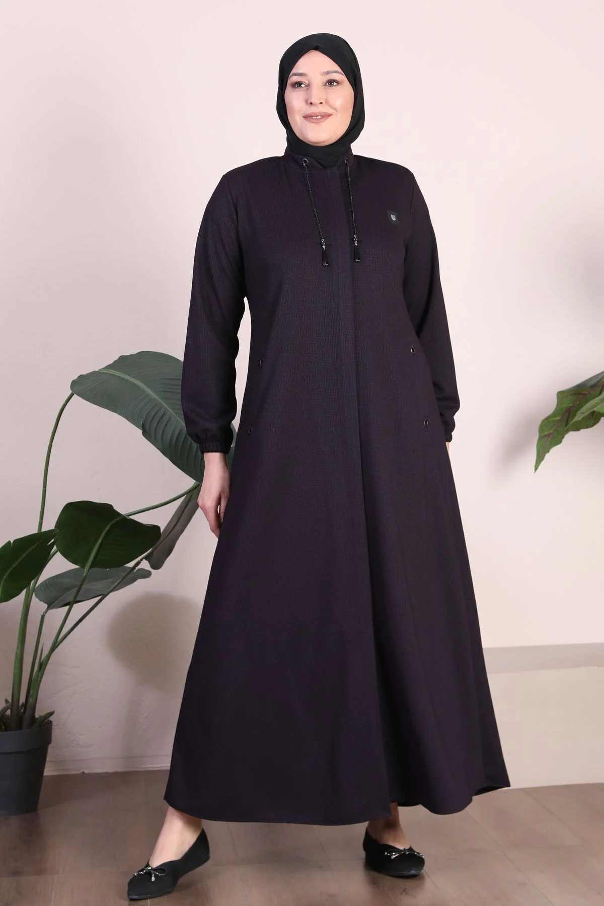 Buyuk Beden Uzun Kislik Tam Boy Kadin Pardesu