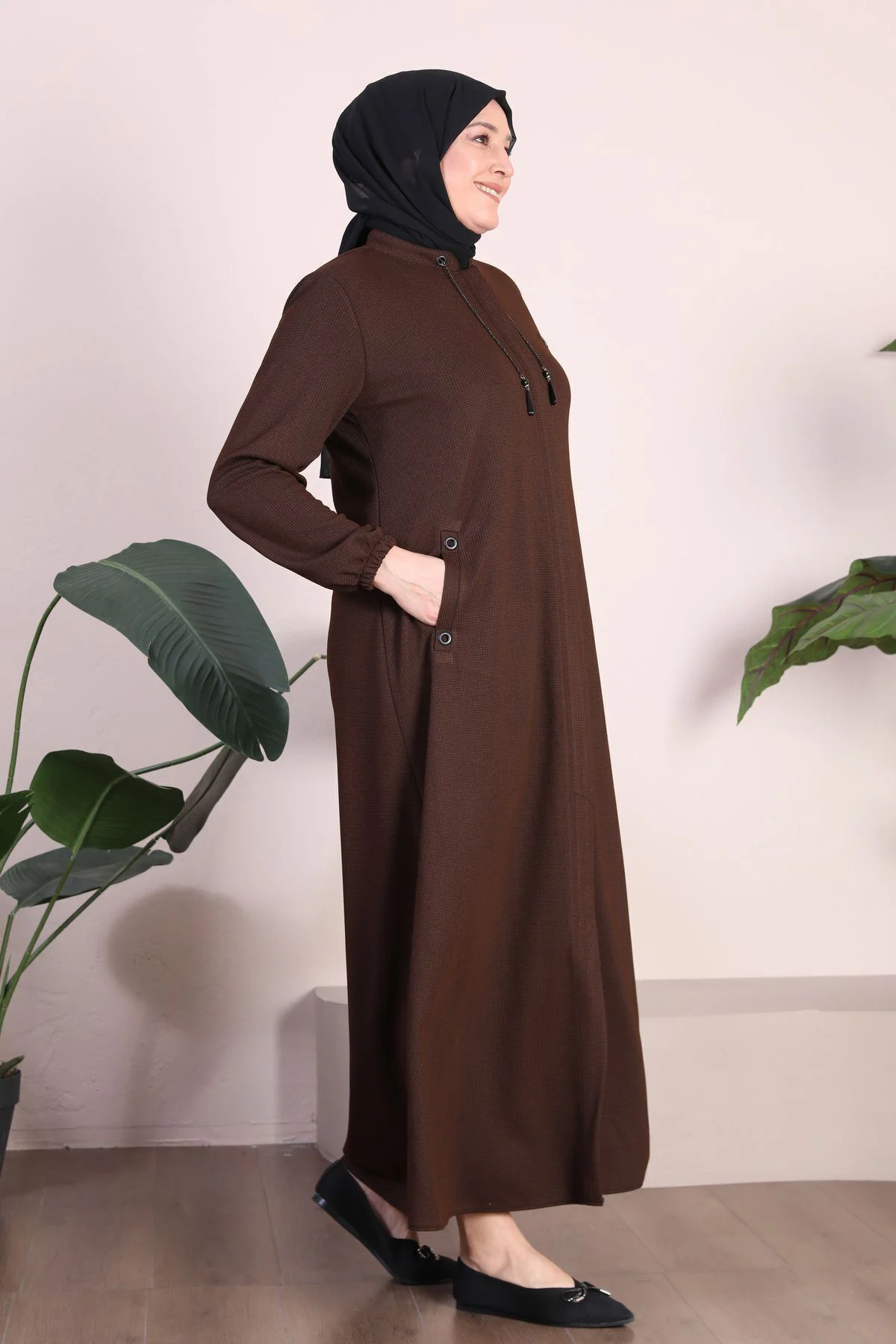 Buyuk Beden Uzun Kislik Tam Boy Kadin Pardesu