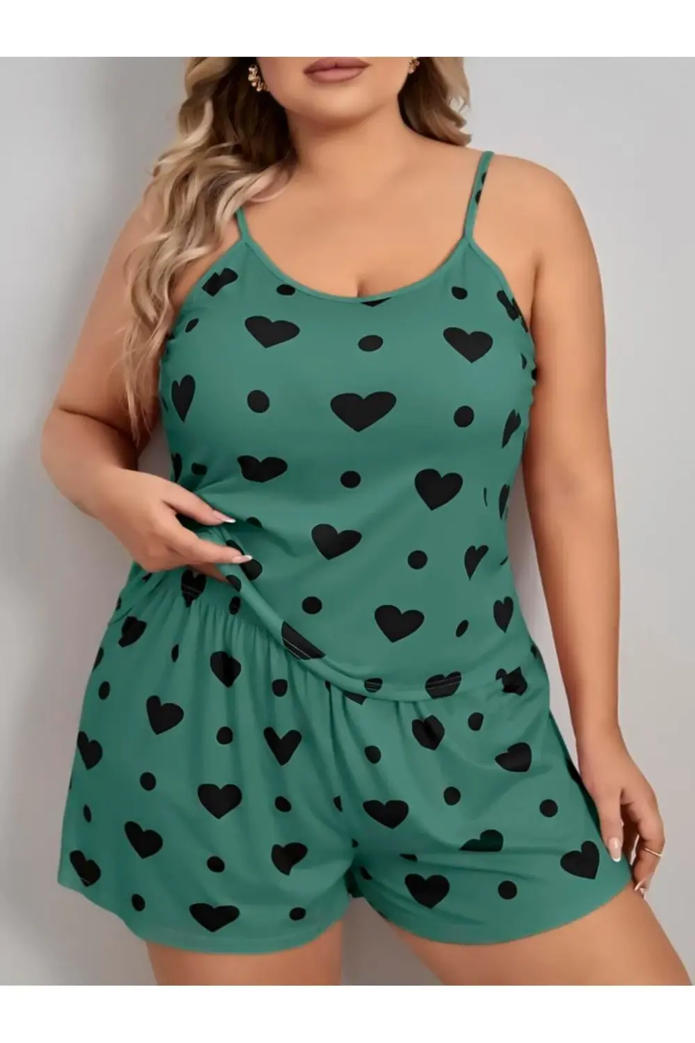 Büyük Beden Yeşil Kalp Desen Pamuklu Şortlu Pijama Takımı