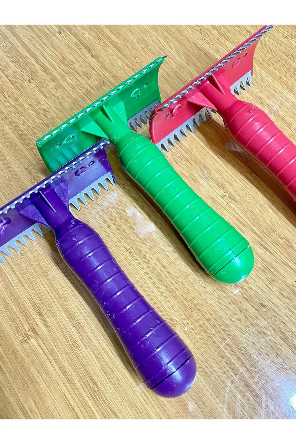 Büyükbaş Hayvan Tarağı, 1adet Kaşağı