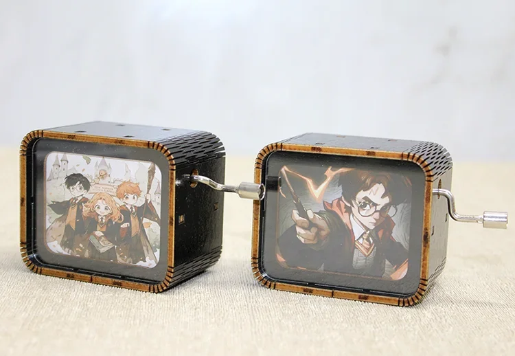 Büyülü Temalı El Yapımı Ahşap Müzik Kutusu Hediyelik