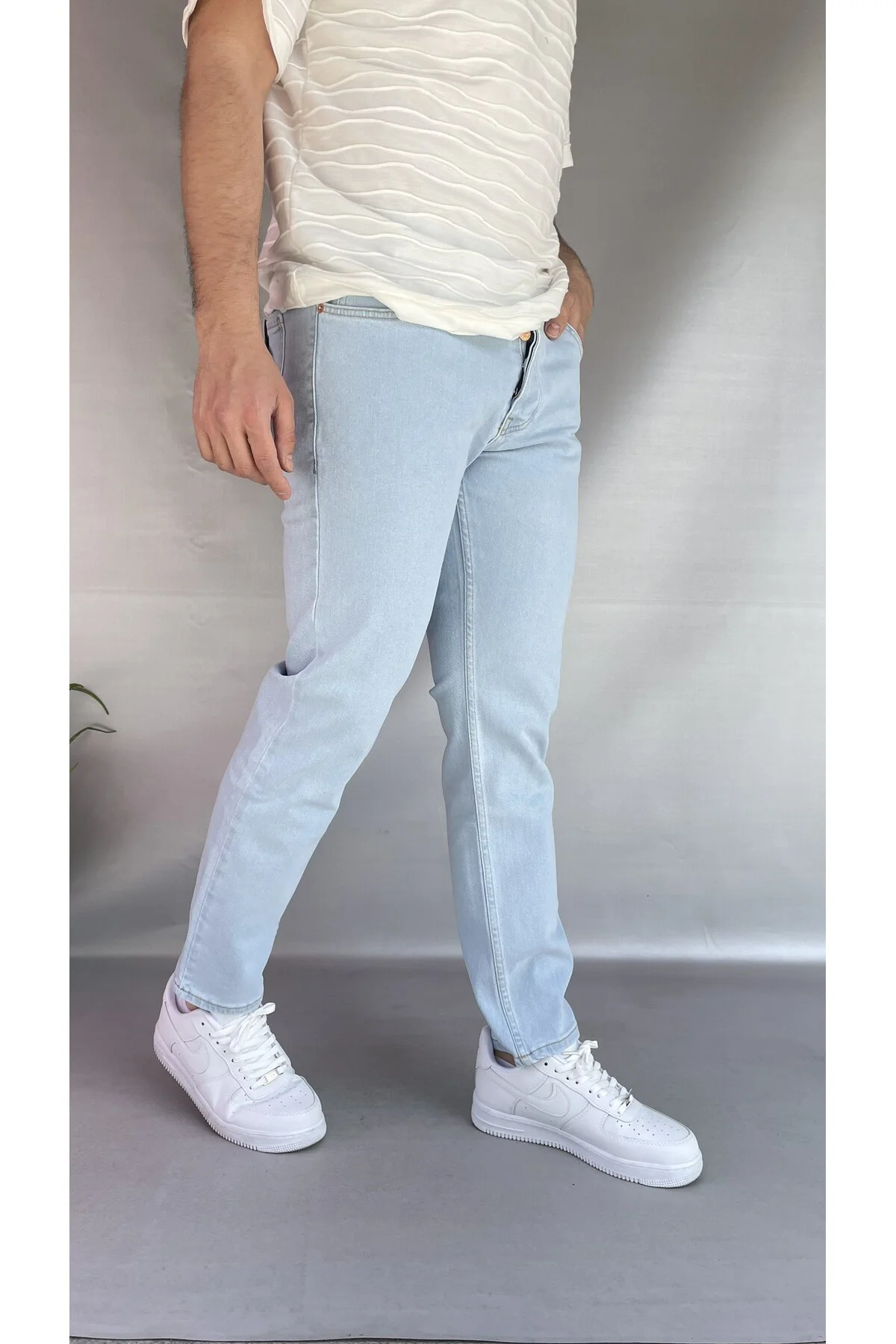 Buz Mavi Düz Slim Fit Jean