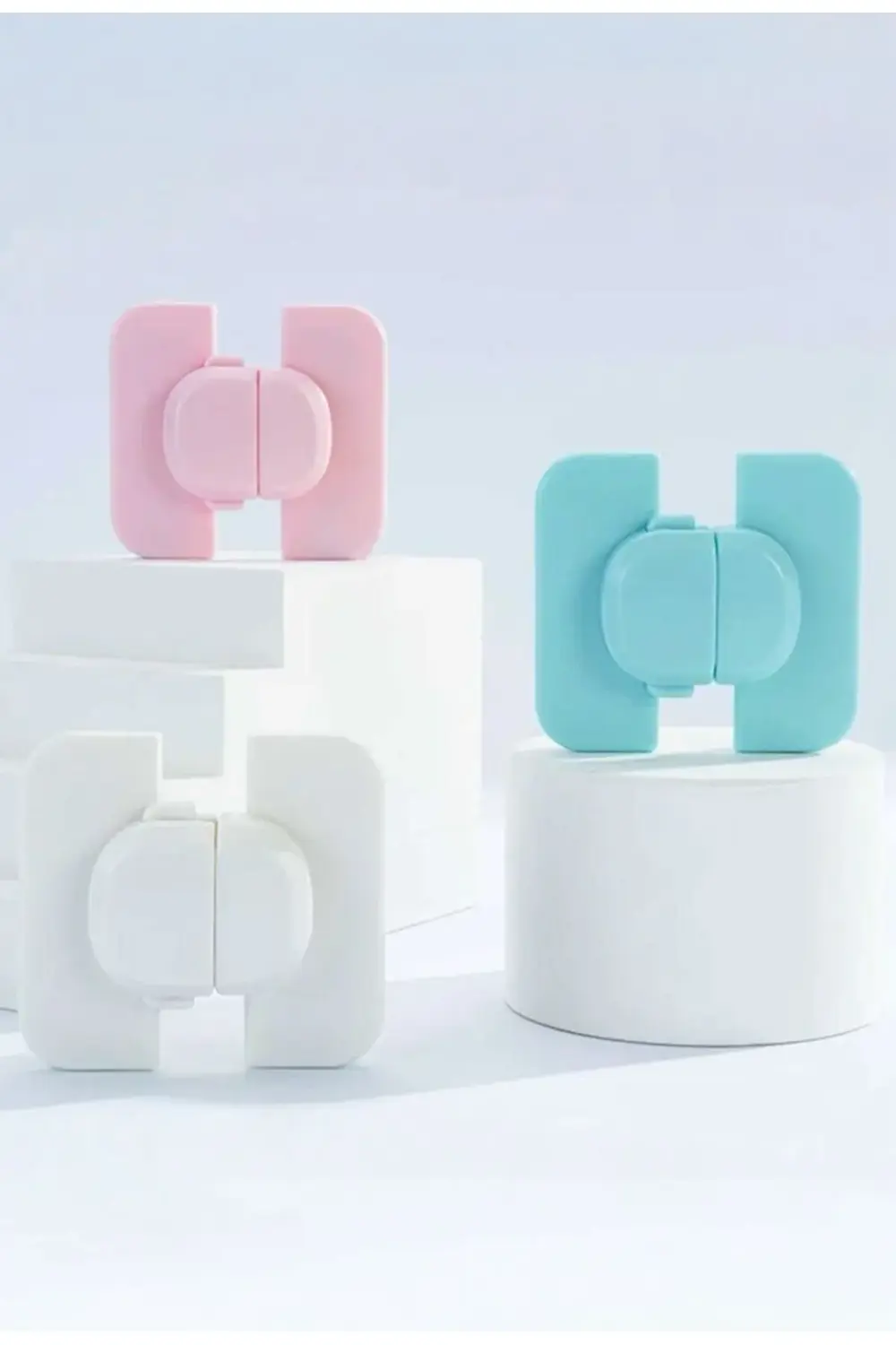 Buzdolabı ve Dolap Çocuk Kilidi – Geçmeli & Yapışkanlı Güvenlik K