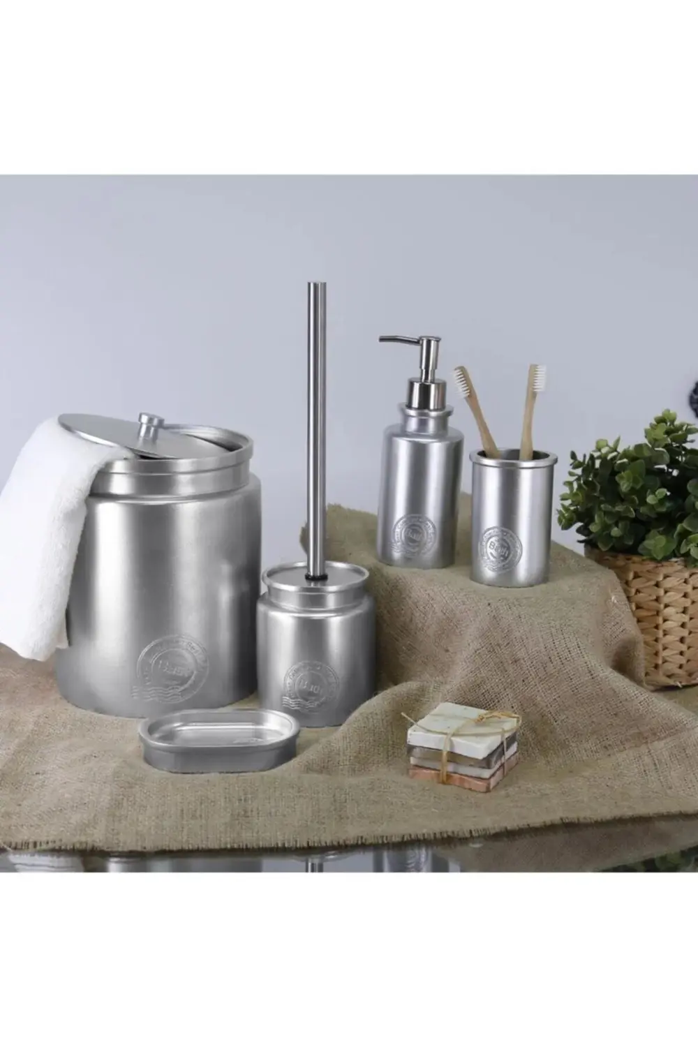 By Selim Stamp Gümüş 5 Parça Polyester Banyo Seti