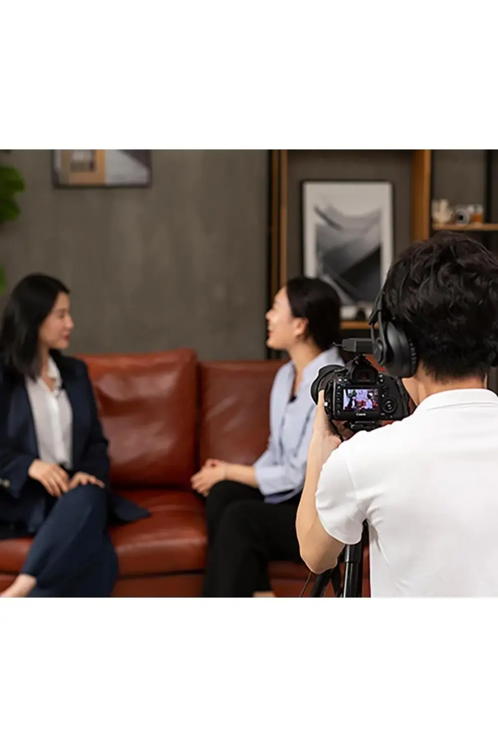 BY-WM8 Pro-K4 Çift Kanallı Kablosuz Yaka ve El Mikrofon Seti