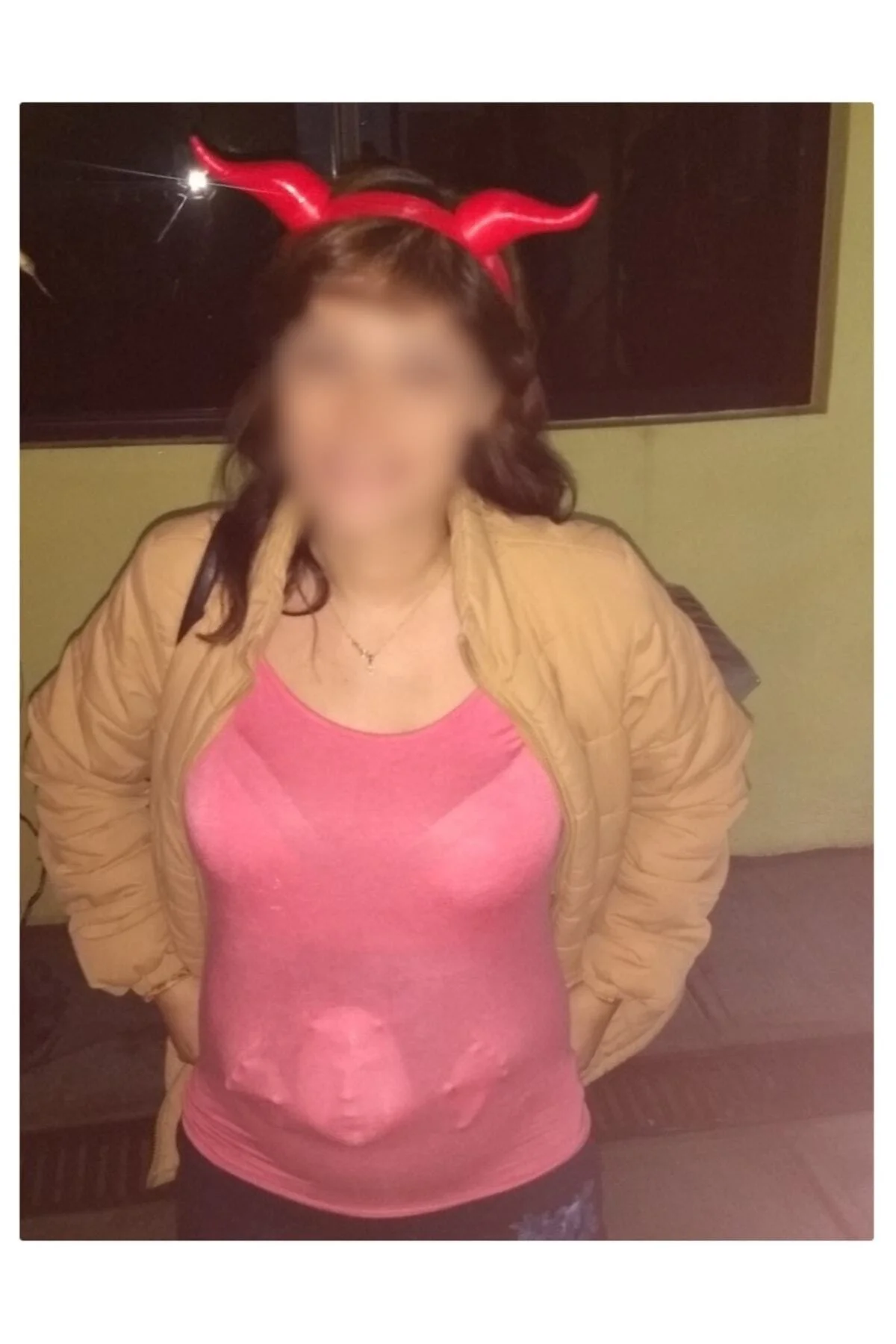 Cadılar Bayramı Hamile Korkutucu Bebek Şakası