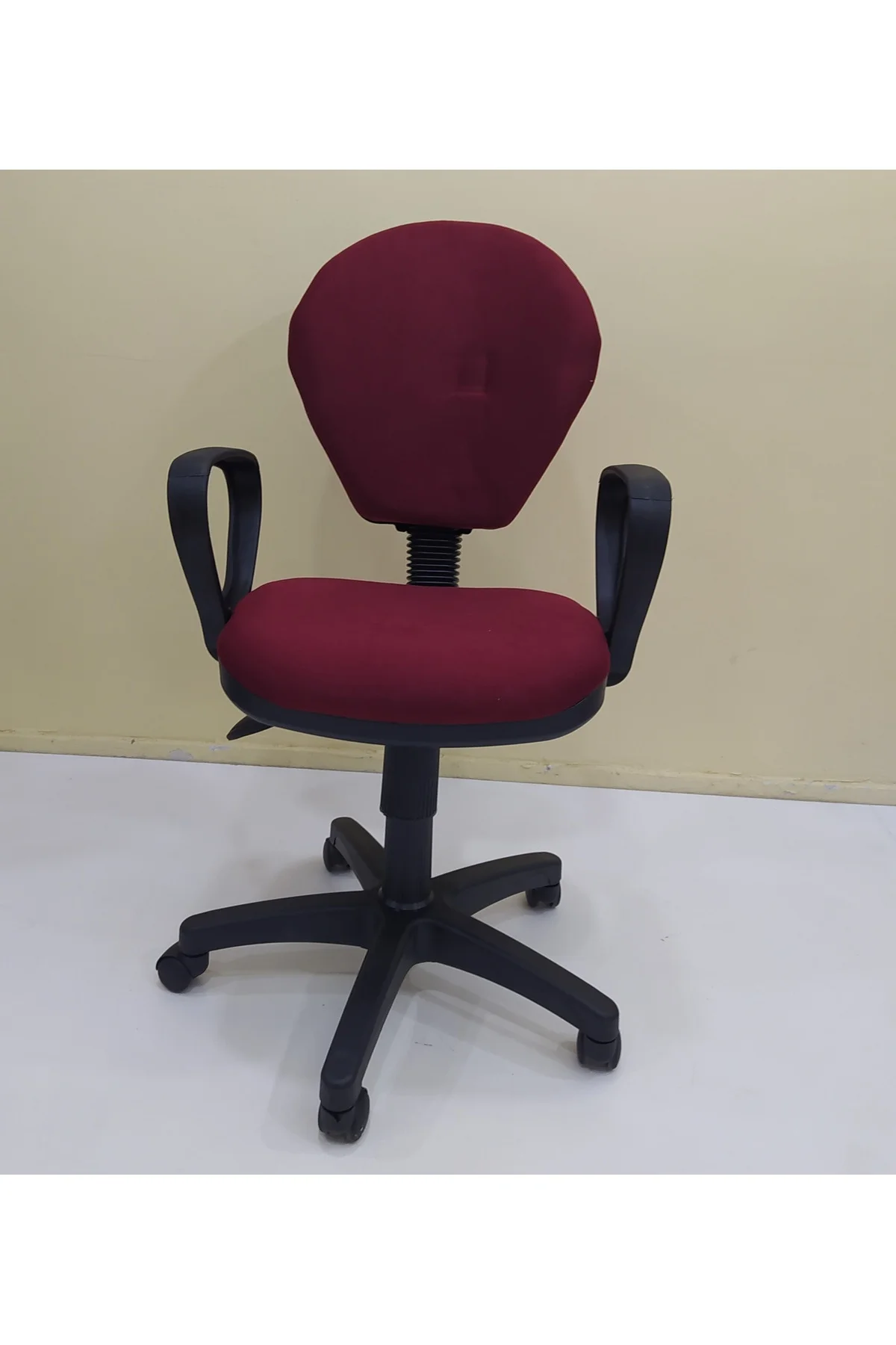 Çalışma KoltuK 17860 Amortisör Model BORDO Ortopedik Oturum Sağlam şık El yapım Çalışma KoltuK 17860 Amortisör Model BORDO Ortopedik Oturum Sağlam şık El yapım