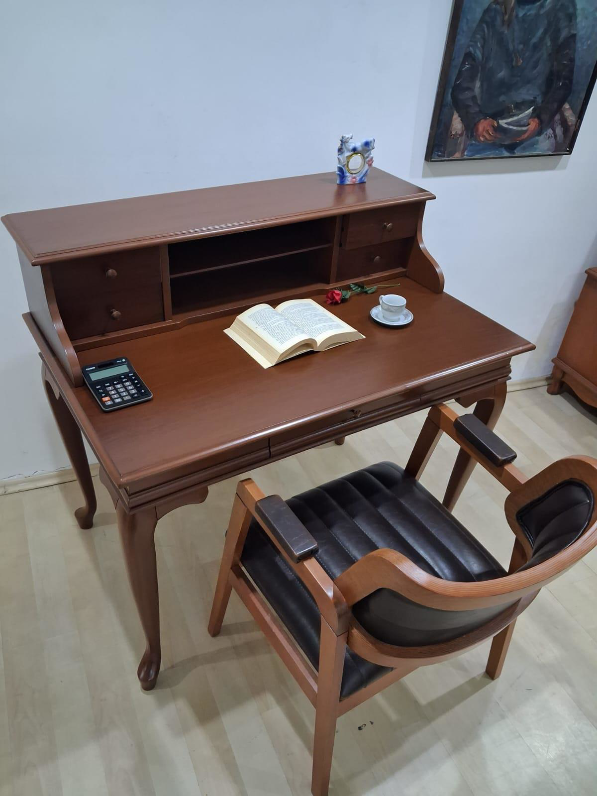 Çalışma Masa 90660 Klasik Takım Dilimli Sandaly Lüks Klasik Ceviz