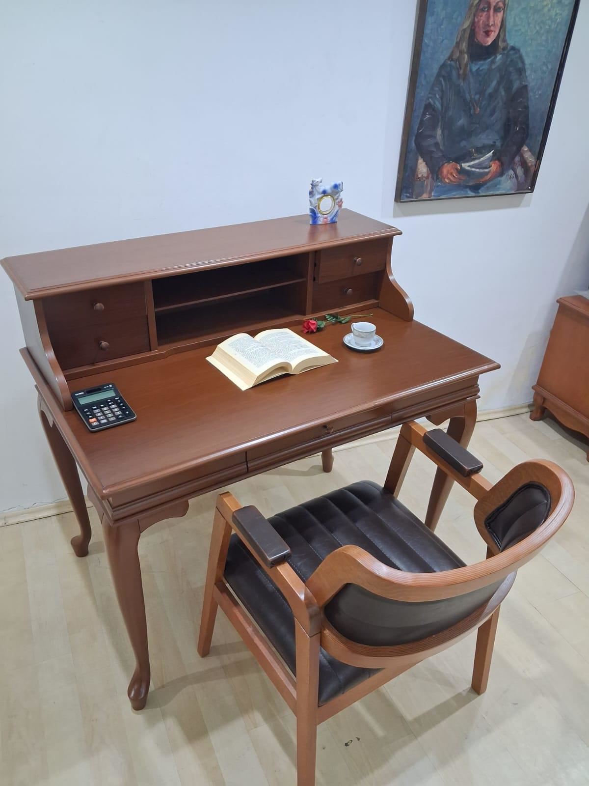 Çalışma Masa 90660 Klasik Takım Dilimli Sandaly Lüks Klasik Ceviz