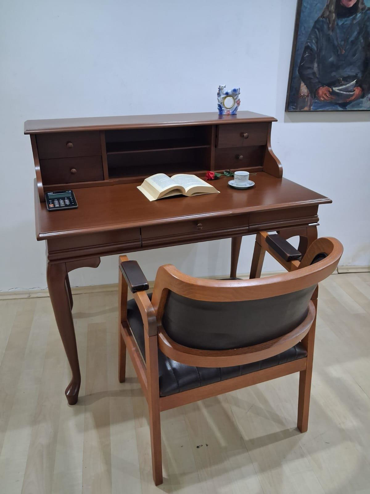 Çalışma Masa 90660 Klasik Takım Dilimli Sandaly Lüks Klasik Ceviz