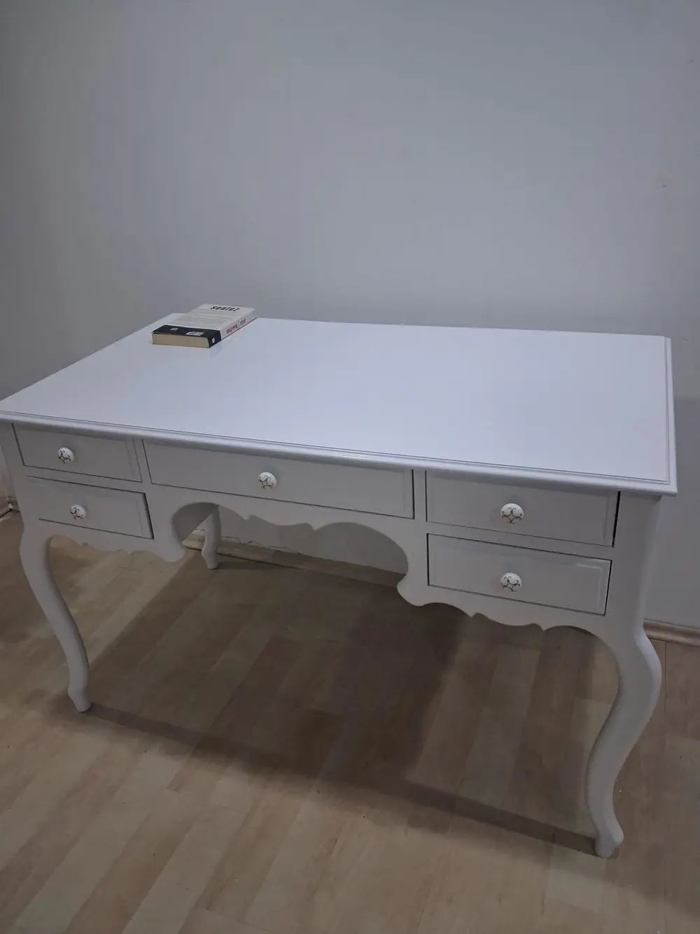 Çalışma Masa ADN 90595 Parlak Lake 5 Çekmeceli Porselen Kulplar L