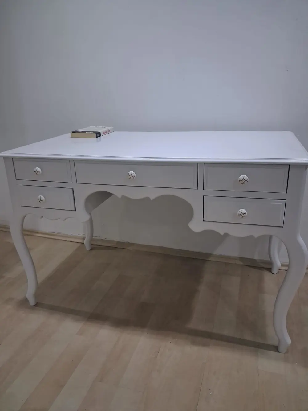 Çalışma Masa ADN 90595 Parlak Lake 5 Çekmeceli Porselen Kulplar L