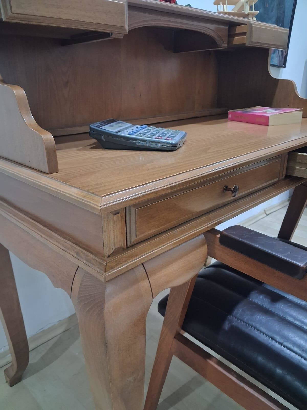 Çalışma Masa İlhm 90634 Klasik Takım Dilimli Sandaly Lüks Klasik 