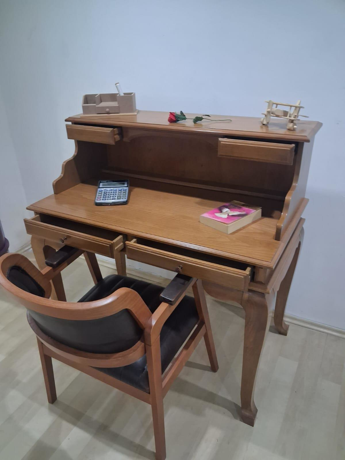 Çalışma Masa İlhm 90634 Klasik Takım Dilimli Sandaly Lüks Klasik 