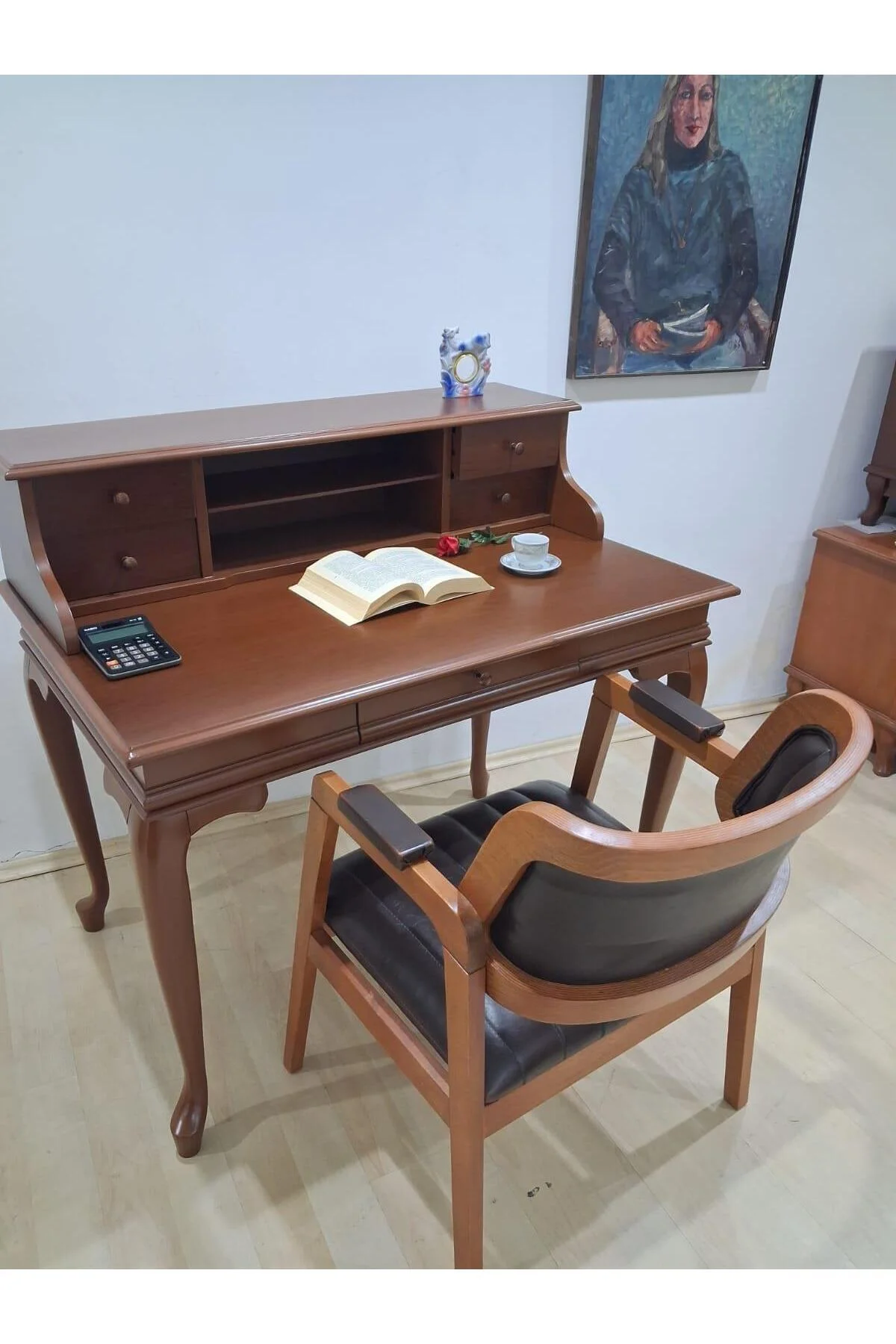 Çalışma Masa İlhm 90634 Klasik Takım Dilimli Sandaly Lüks Klasik Ceviz Renk Model - Görsel 4