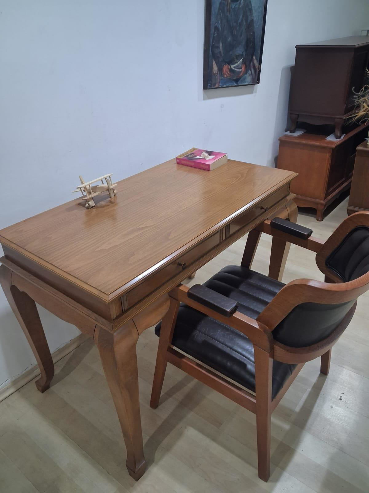 Çalışma Masa Klasik Alt İlhm 90630 Dilimli Sandalye Lüks Klasik C