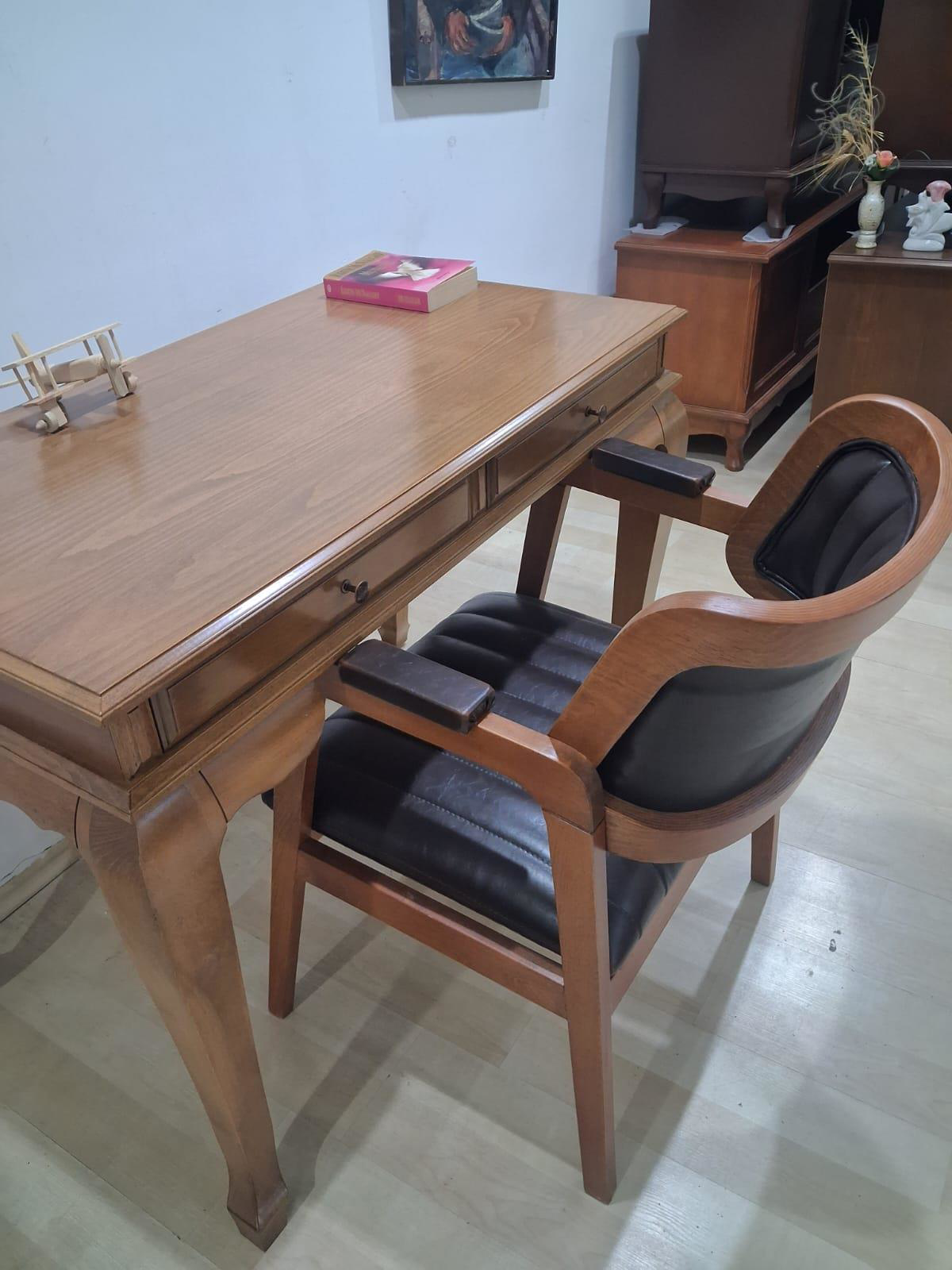 Çalışma Masa Klasik Alt İlhm 90630 Dilimli Sandalye Lüks Klasik C