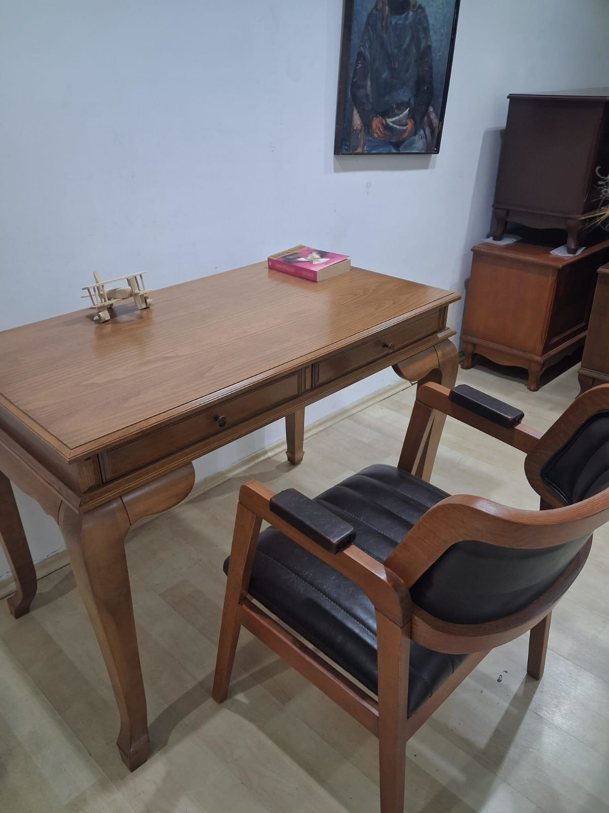 Çalışma Masa Klasik Alt İlhm 90630 Dilimli Sandalye Lüks Klasik C