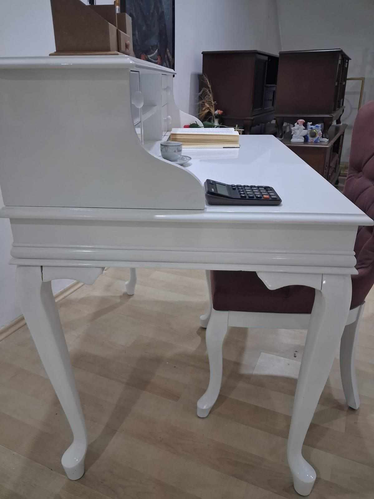 Çalışma Masa Sandalye 90659 Model Parlak Beyaz Lake Boyalı Masa G