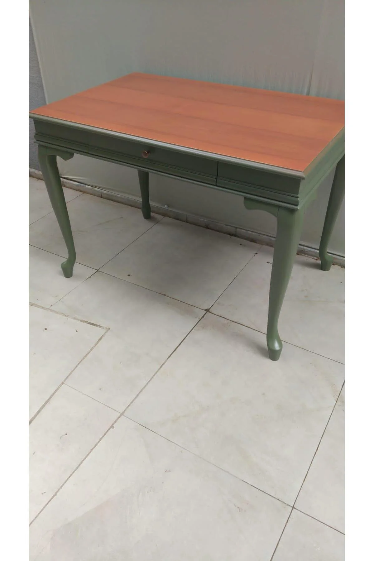 Çalışma masa ST 90141 model kayın aslan ayak Parlak ceviz yeşil renk uyum El yapı Çalışma masa ST 90141 model kayın aslan ayak Parlak ceviz yeşil renk uyum El yapı - Görsel 4