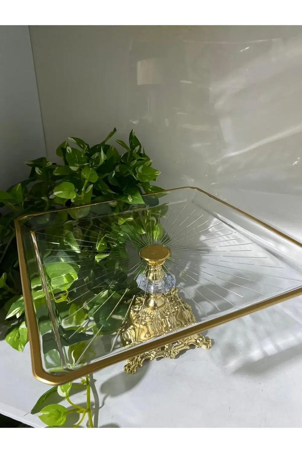 Cam Ayaklı Sunum Tabağı Kare