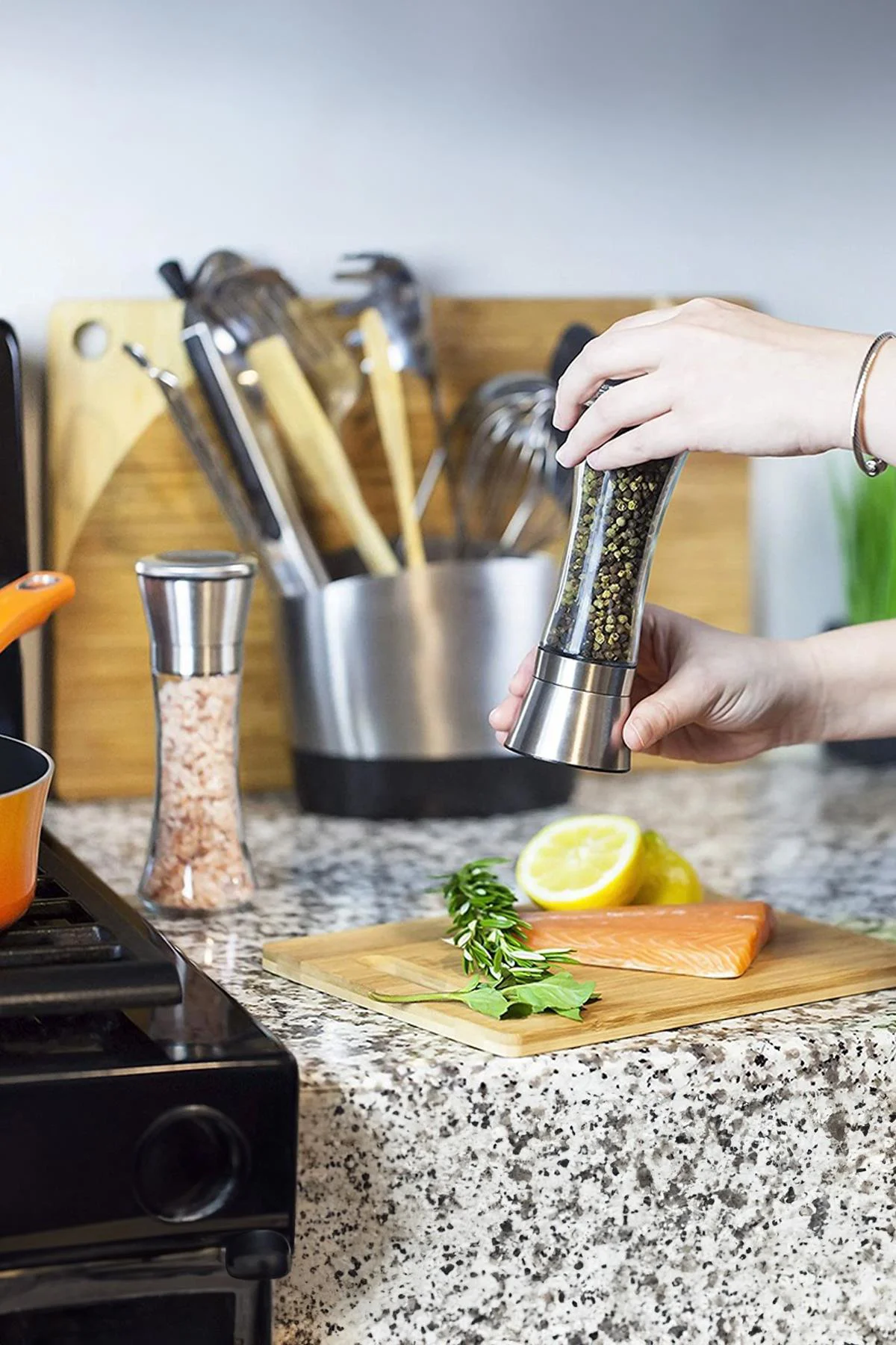 Cam Baharat Öğütücü 250ml - Metal Kapaklı Şık Tasarım | Taze Baharat İçin İdeal