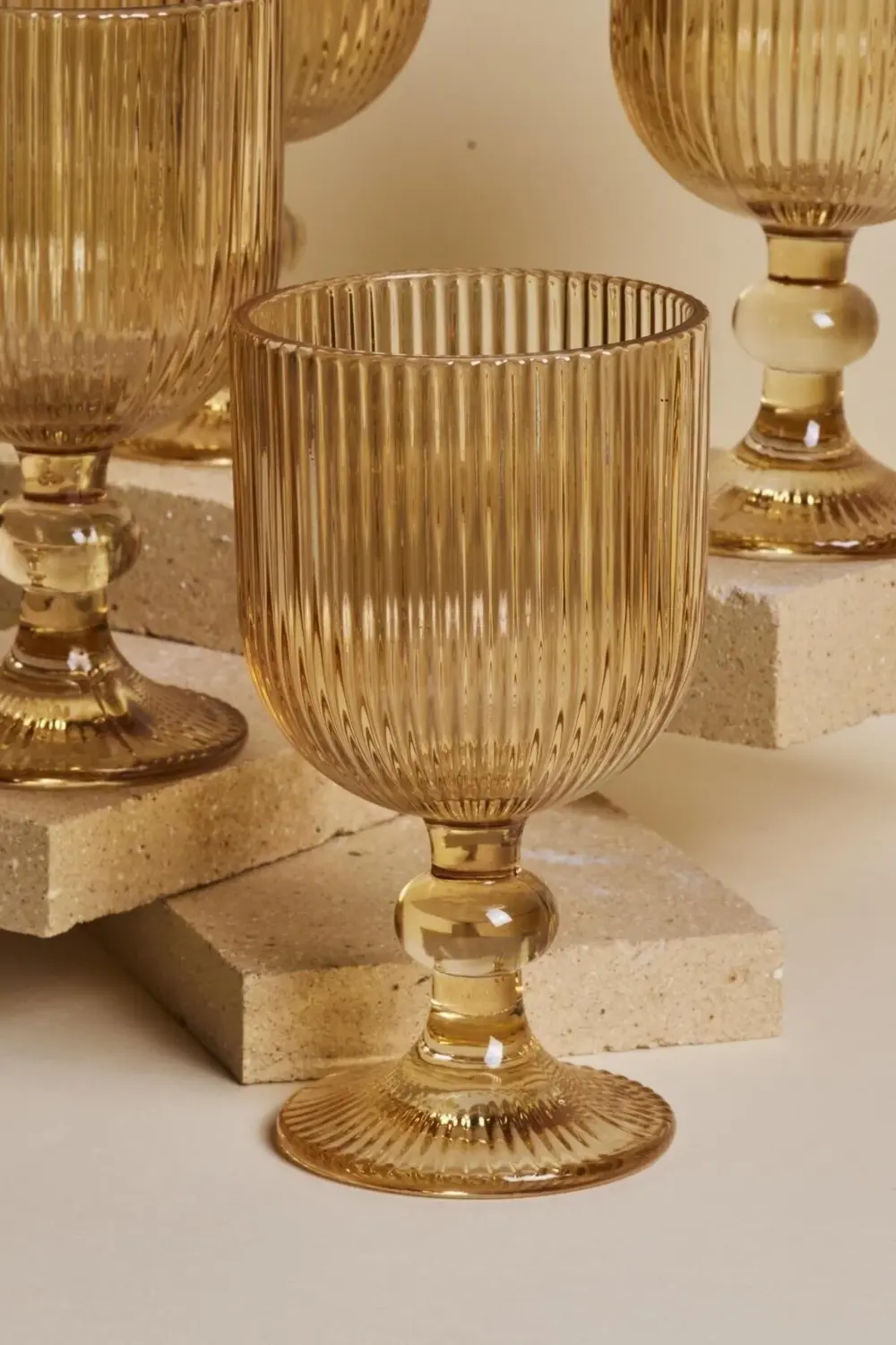 Cam Imola Amber 4'lü Kadeh Takımı 260 ml Kırmızı Şarap Kadehi 250