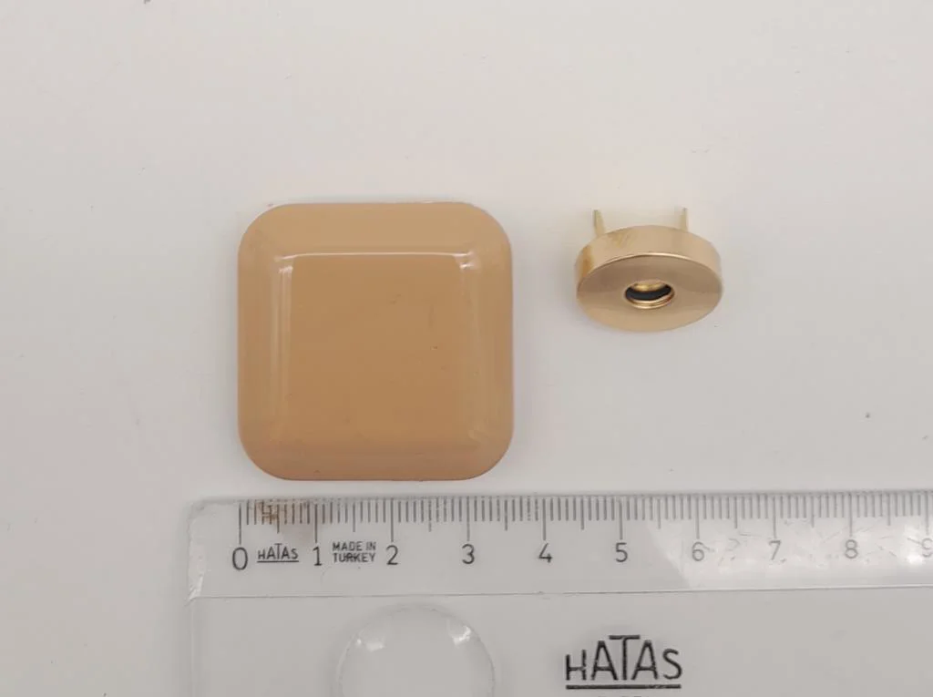 Çanta Aksesuar 3.5 cm Kare Akrilikli Sütlü Kahve Renk Light Gold 
