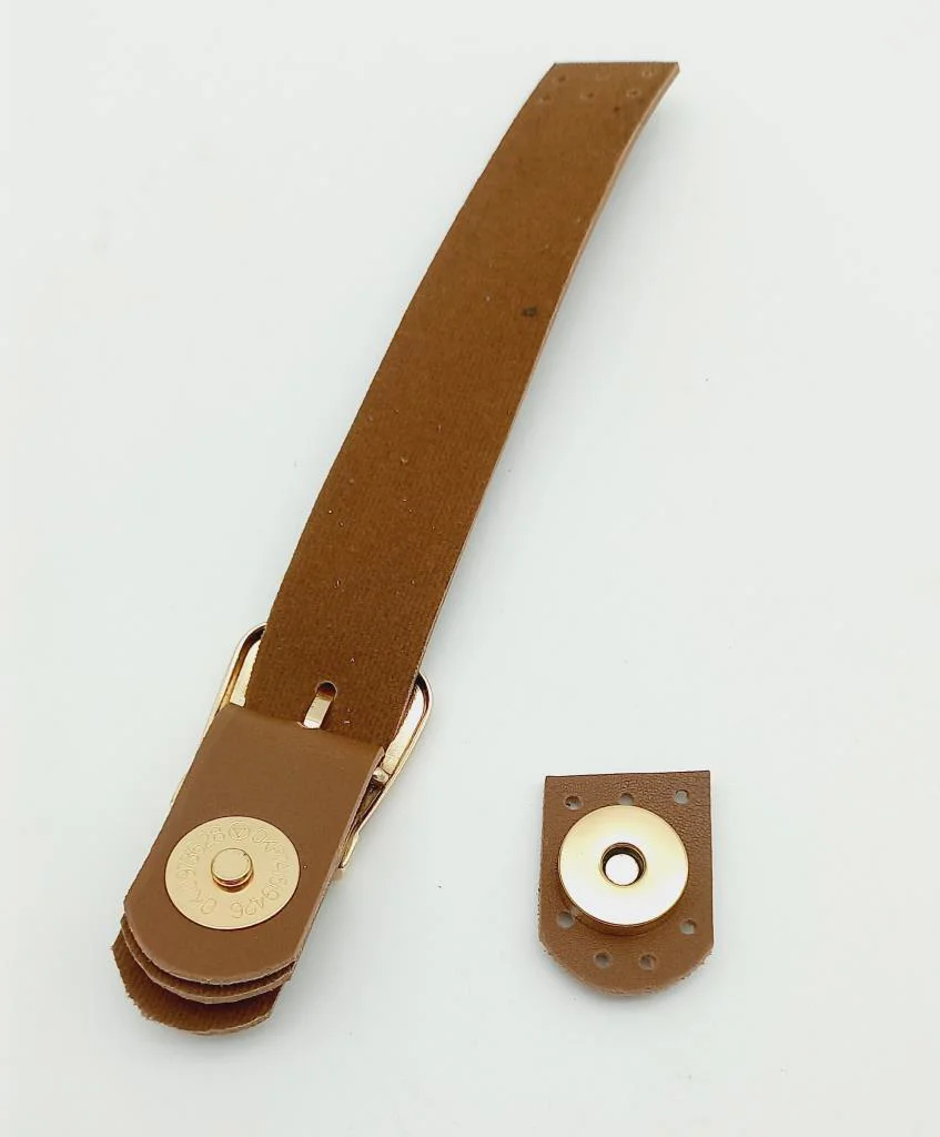 Çanta Aksesuar Tek Kat 18 Cm Suni Deri Siyah Kapak Light Gold Met