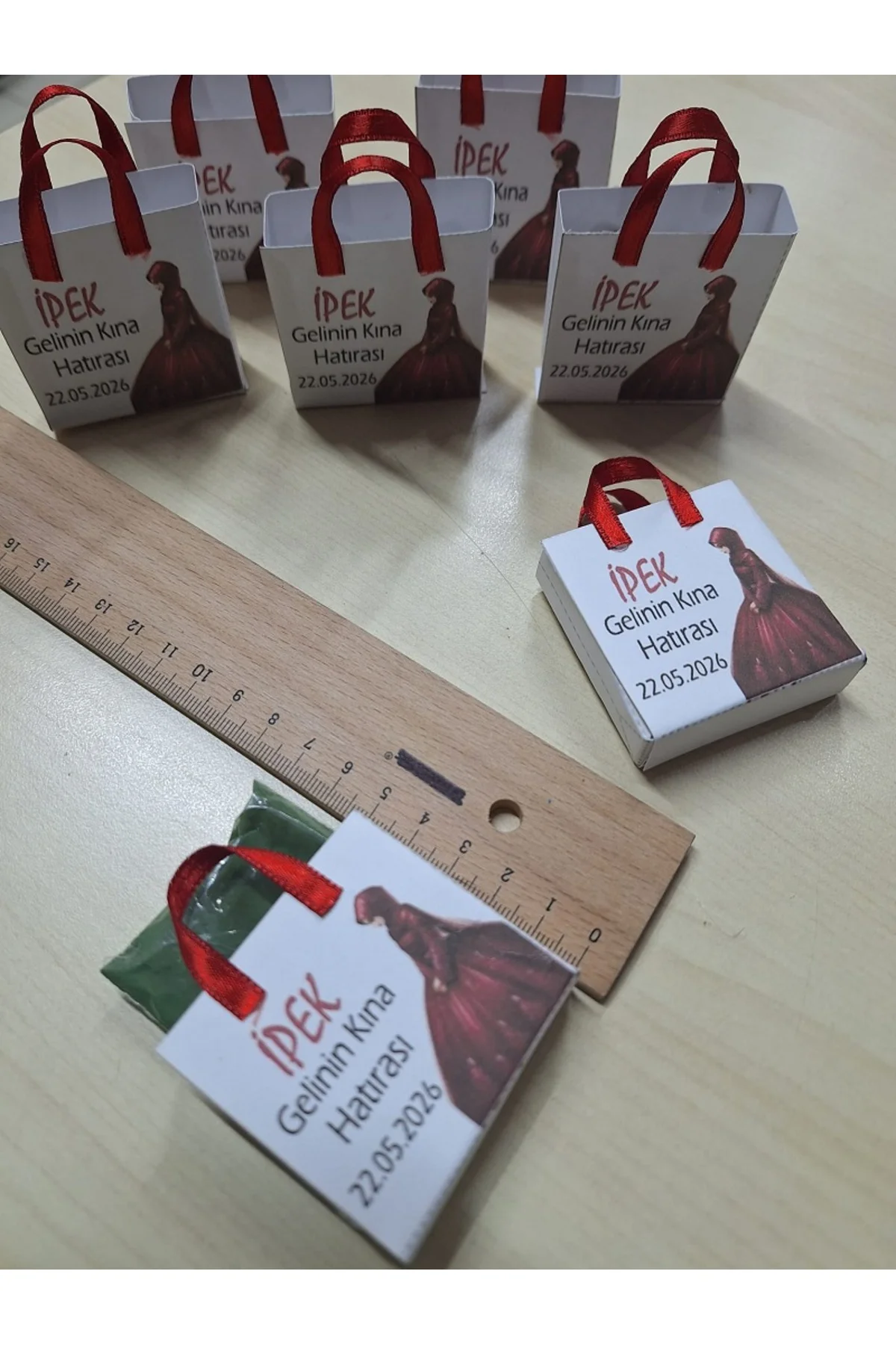 ÇANTALI ÖZEL TASARIM PAKETLENMİŞ DAĞITMALIK TÜRBANLI KINA 30 LU (