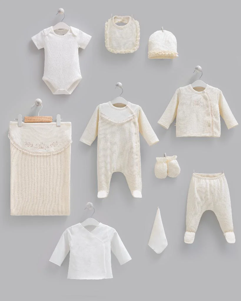 Caramell %100 Pamuk Fashion Girl 10'lu Hastane Çıkışı Set 0-3 Ay 50-56 cm Ekru CRML.ZK2533.EKR Caramell %100 Pamuk Fashion Girl 10'lu Hastane Çıkışı Set 0-3 Ay 50-56 cm Ekru CRML.ZK2533.EKR