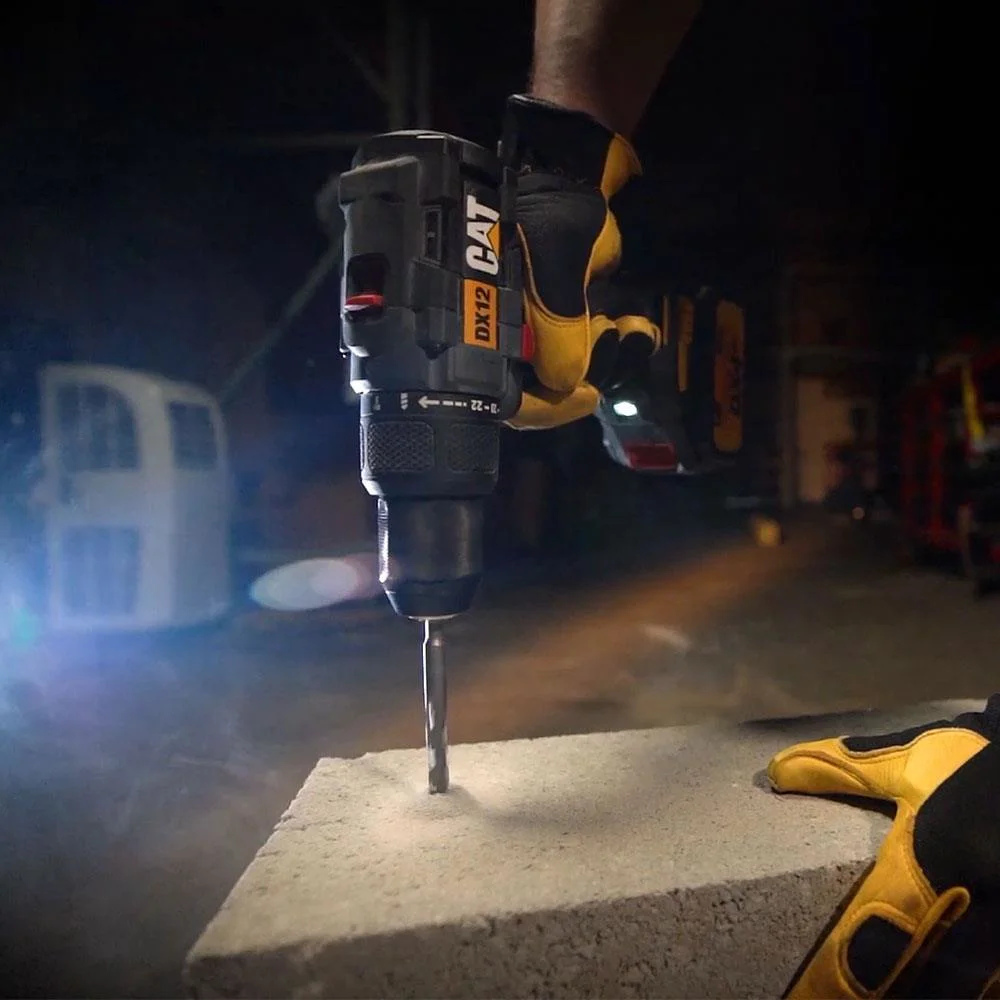 CAT DX12K.2 18Volt/4.0Ah Li-ion Çift Akülü Kömürsüz Profesyonel Şarjlı Darbeli Matkap + DX71.2 Kömürsüz Darbeli Tornavida Kombo Set CAT DX12K.2 18Volt/4.0Ah Li-ion Çift Akülü Kömürsüz Profesyonel Şarjlı Darbeli Matkap + DX71.2 Kömürsüz Darbeli Tornavida Kombo Set