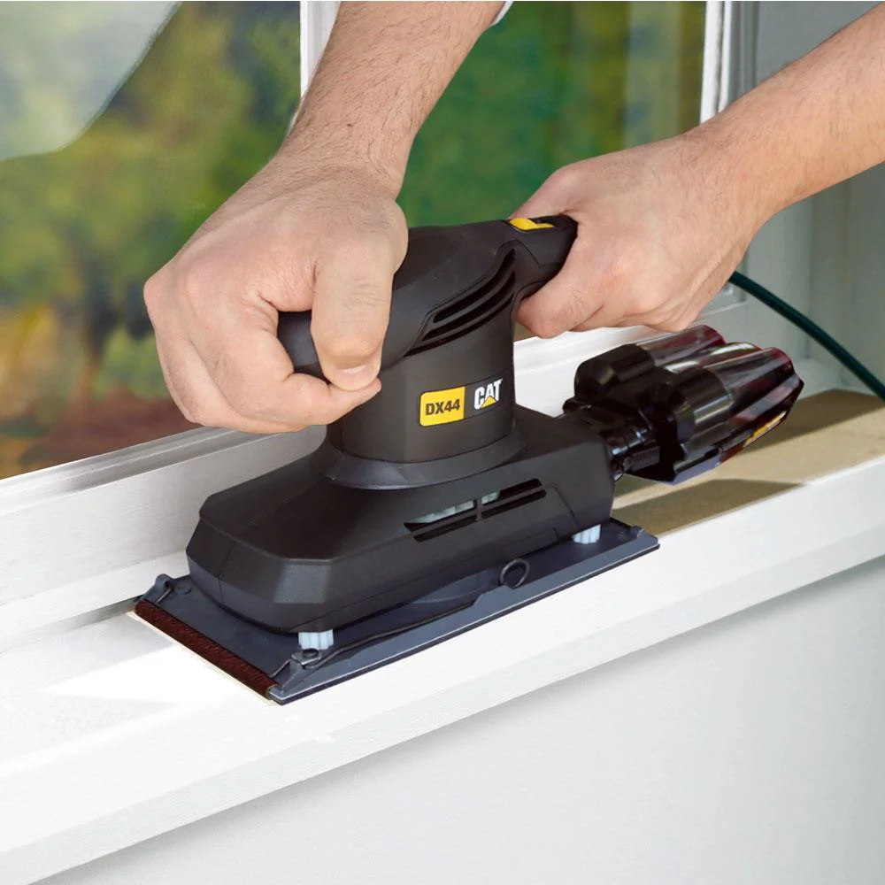 CAT DX44 350Watt Profesyonel Devir Ayarlı Titreşimli Zımpara CAT DX44 350Watt Profesyonel Devir Ayarlı Titreşimli Zımpara