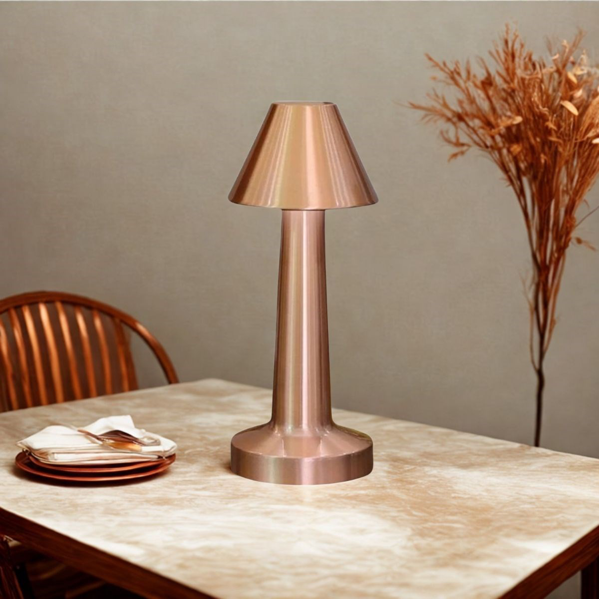 Çatı Model Bronz Renk Şarjlı Dokunmatik 3 Renkli LED Masa Lambası Çatı Model Bronz Renk Şarjlı Dokunmatik 3 Renkli LED Masa Lambası