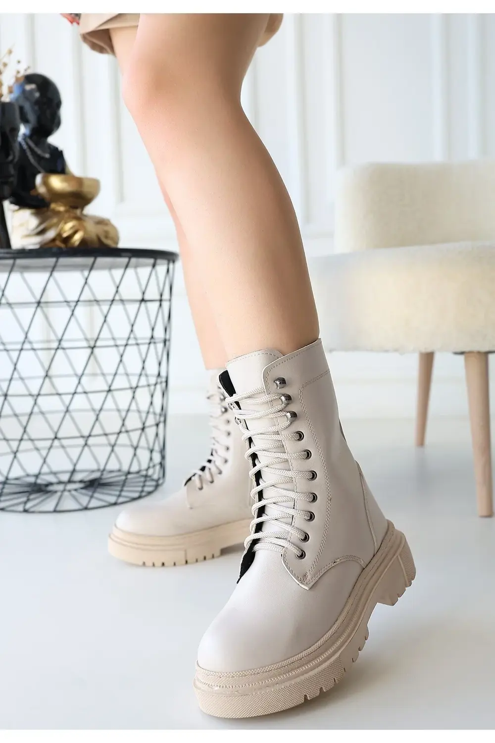 Kanonik Education Caxa Bej Cilt Bağcıklı Bot