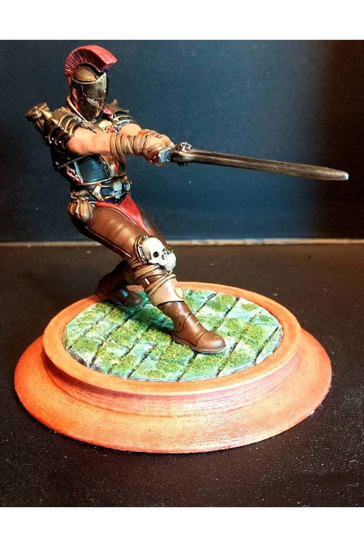 Cedric Şövalye Boyalı Figür 20 Cm