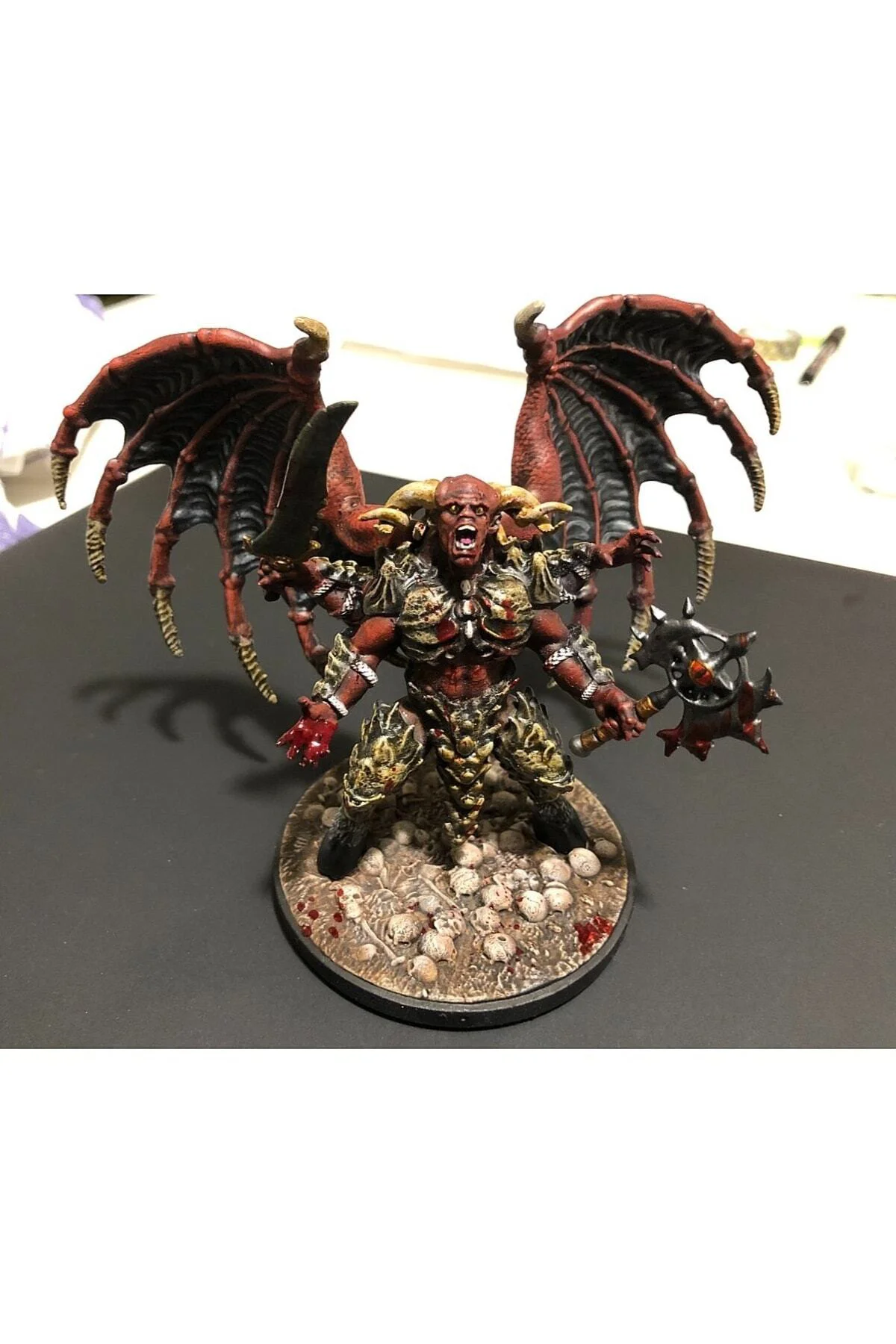 Cehennem Kralı Manzu Boyalı Figür 20 cm