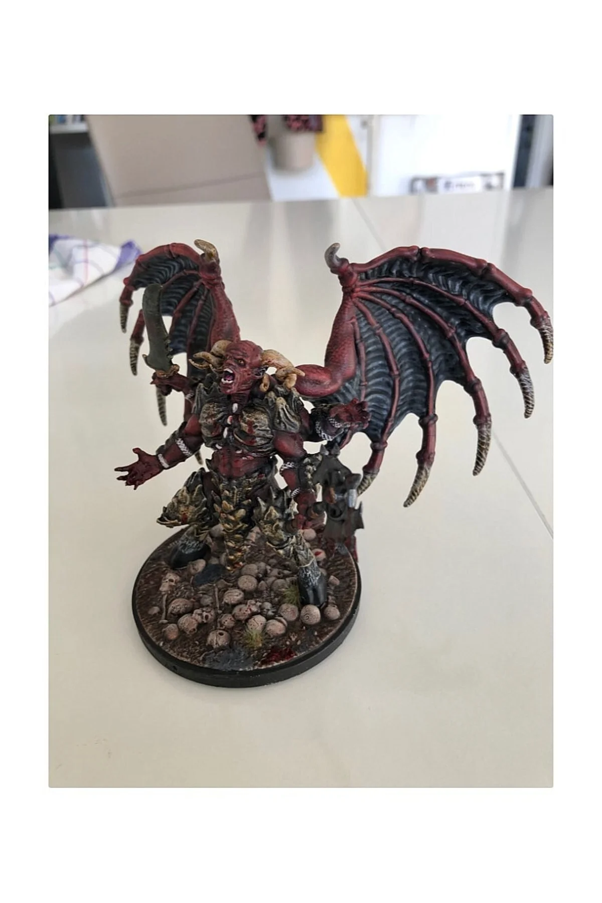 Cehennem Kralı Manzu Boyalı Figür 20 cm