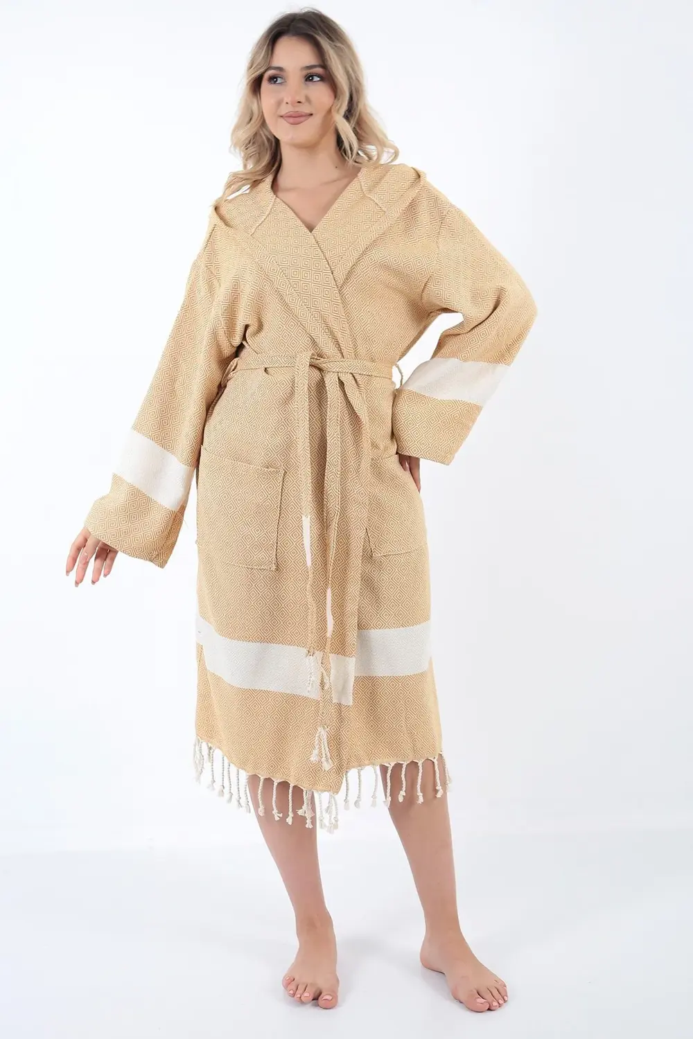 Celena Peştamal Bornoz Hardal