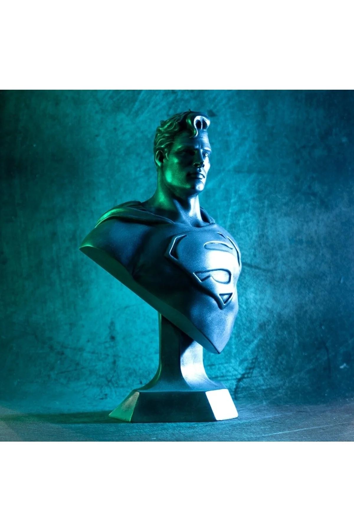 Çelik Adam Superman Büstü Gümüş Boyalı Figür 10 Cm