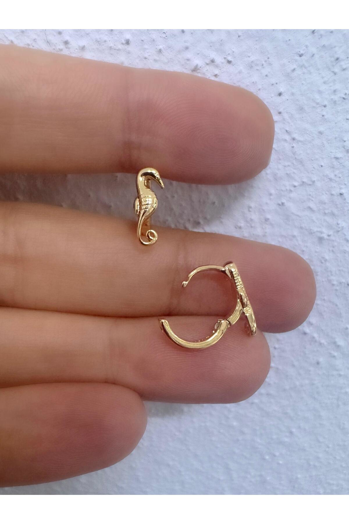 çelik deniz atı şeklinde tragus helix lobe uyumlu 1 adet piercing