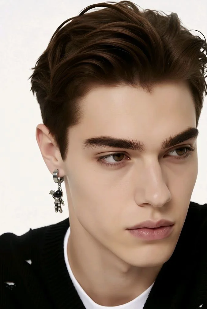 Çelik Figürlü Astronot Mıknatıslı (Delik Olmayan Kulak İçin) Unis