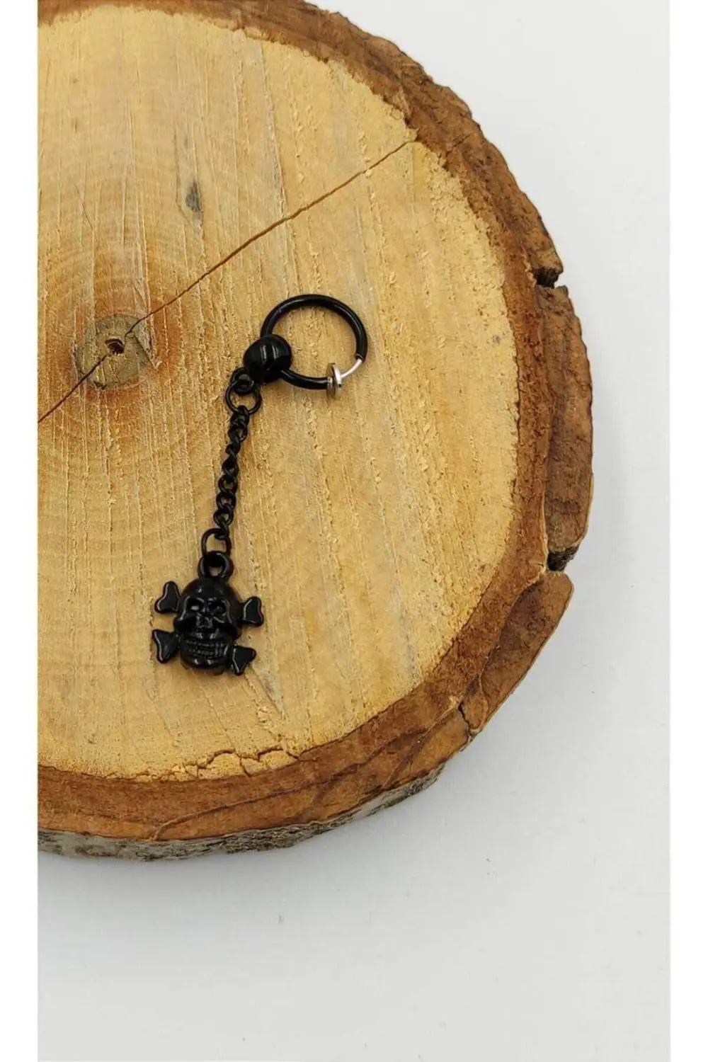 Çelik Figürlü Sallantılı Unısex Küpe