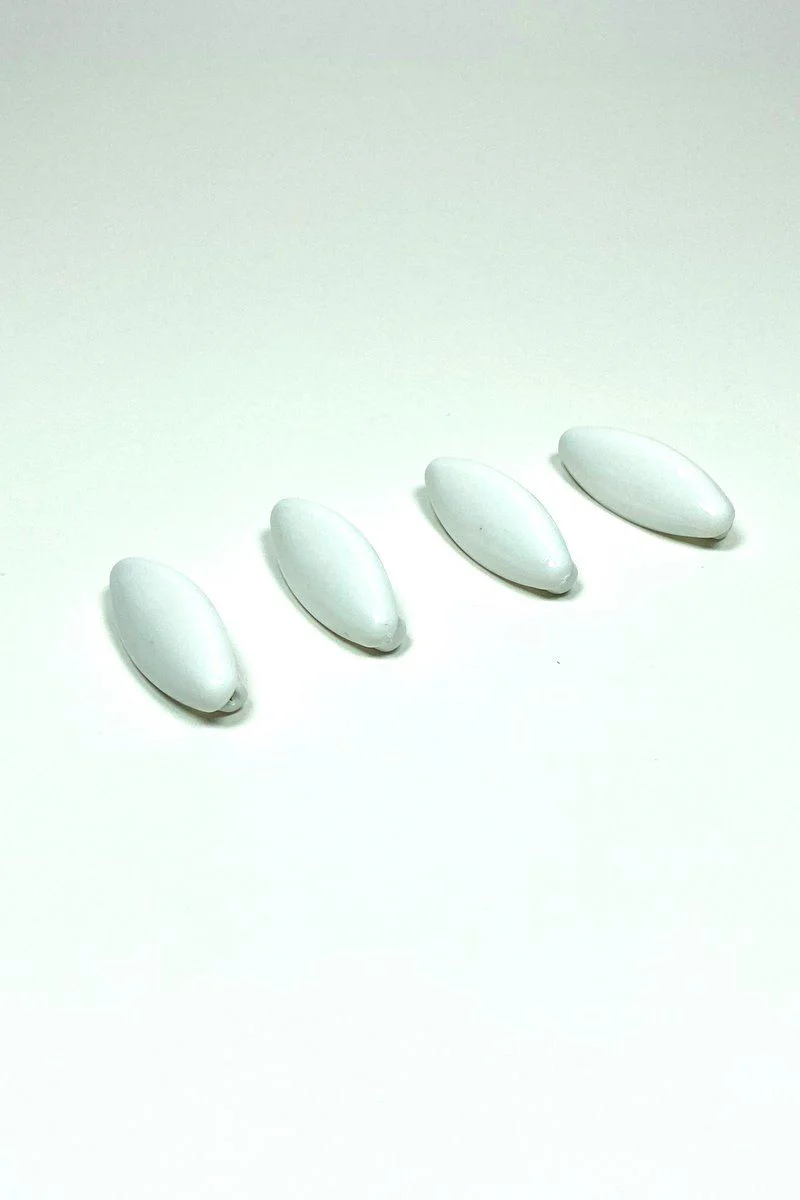 Çengelli Eşarp ve Şal İğnesi – 4 Adet Beyaz, 4 cm, Dayanıklı Plastik Fiyatı, Yorumları ve Özellikleri